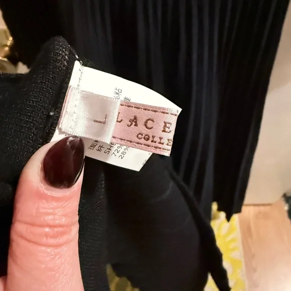 LaceMade Symphony of Blossom Knit Dress - Picture 3 of 11